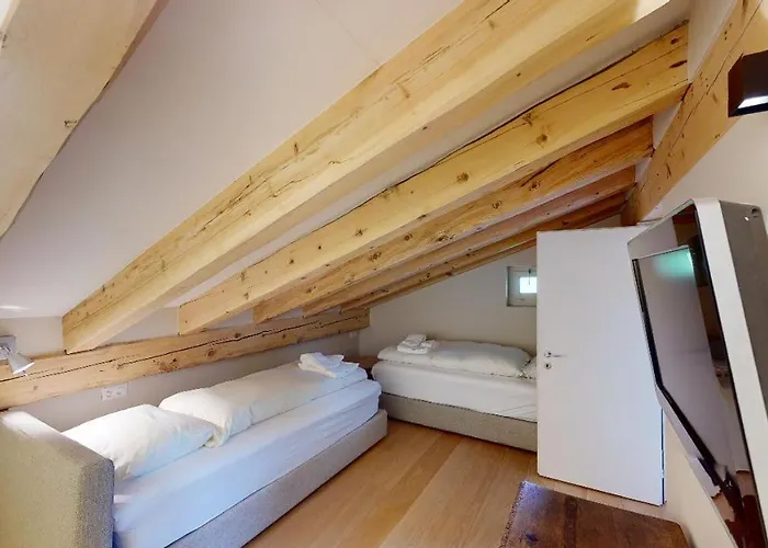 Murtiroel Apartamento Samedan