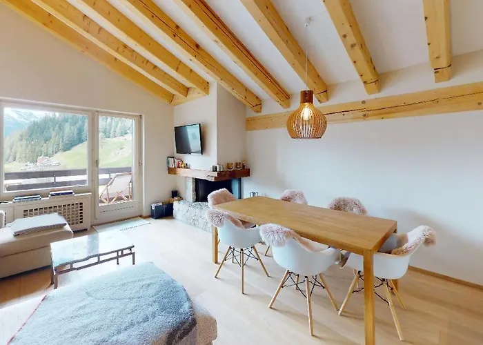 Murtiroel Apartamento Samedan